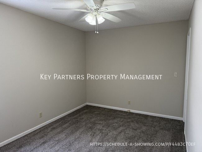 Building Photo - 14720 Goodman St