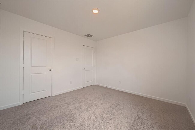 Building Photo - 21807 White Stone Creek Dr