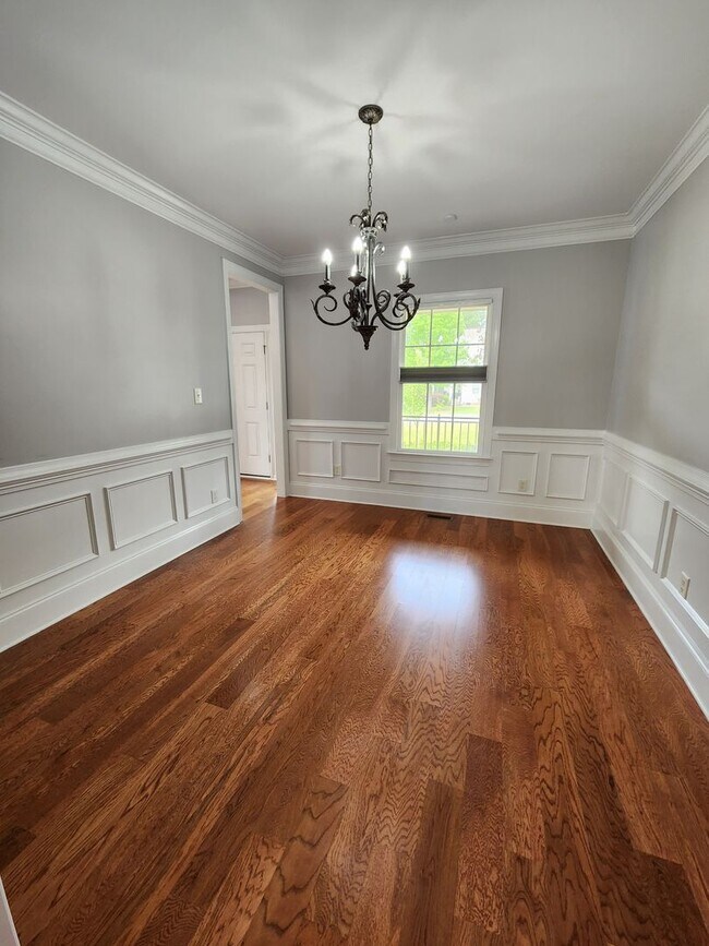 BEAUTIFUL TWO STORY HOME IN ANDERSON CREEK 85 Blue Pine Dr Spring