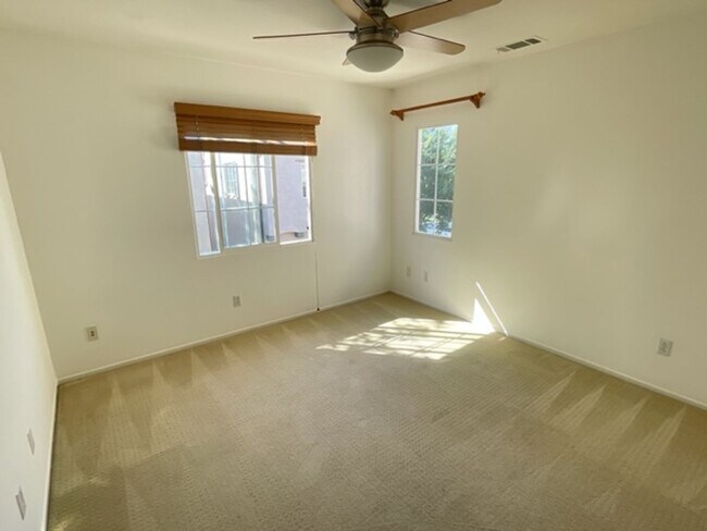 Building Photo - **Coming Soon**3 Bedroom 2 Bath Home in th...