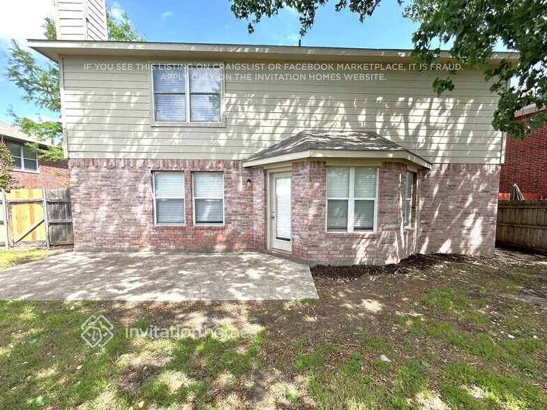 Building Photo - 8609 Chelan Way