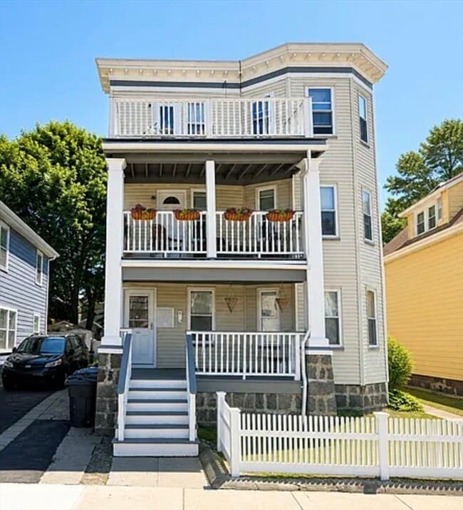 Building Photo - 9 McKone St