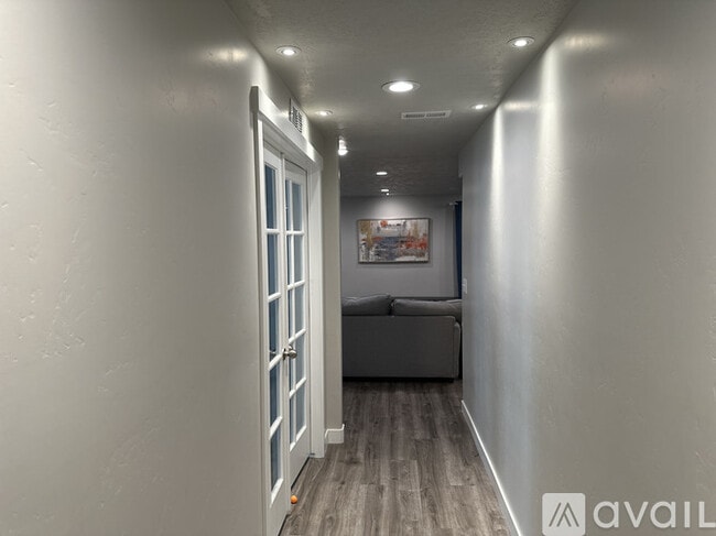 Building Photo - 10814 Harvest Pointe Dr