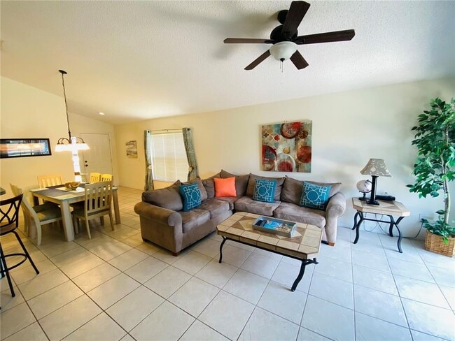 Building Photo - 8544 Sunrise Key Dr