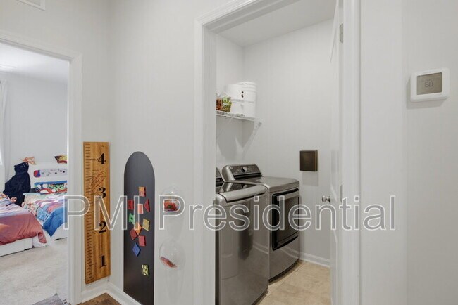 Building Photo - 11070 Chappell Crk Cir