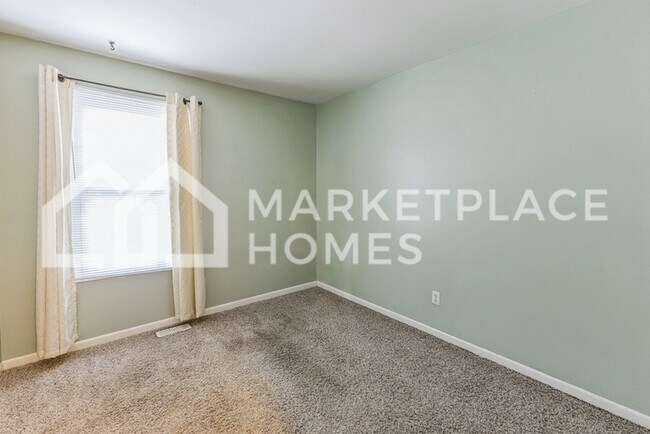 Building Photo - 502 Red Bridge Ct