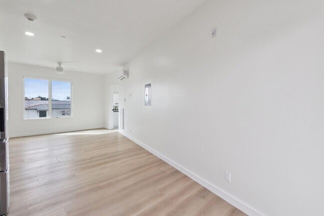 Building Photo - 4456 30th Street - North Parks Elevated Spanish Style Community