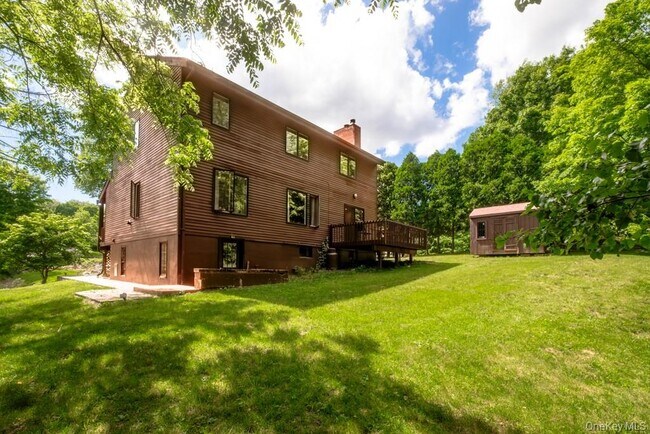 Building Photo - 64 Furnace Woods Rd