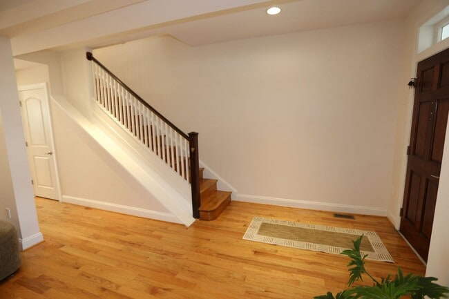 Building Photo - 237 16th St SE