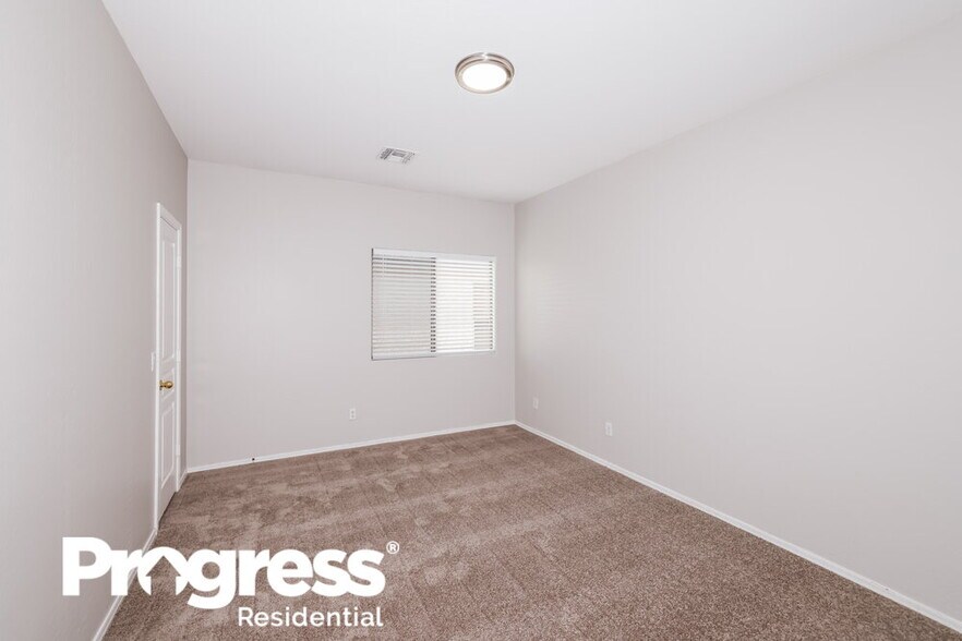 Building Photo - 3761 W Medinah Way