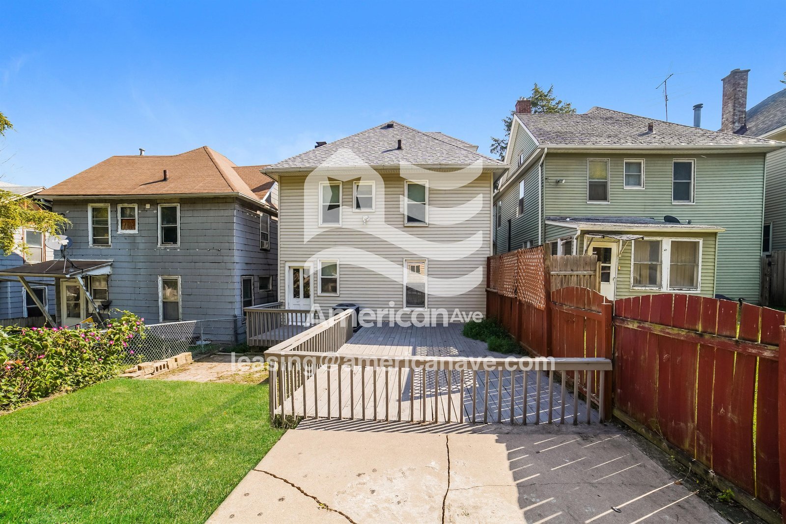 Building Photo - 741 25th St