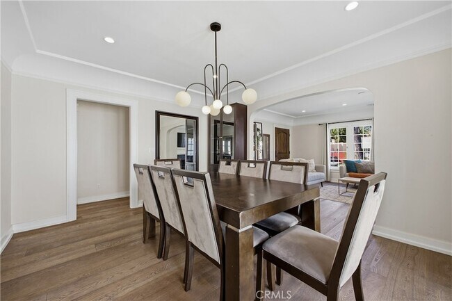 Building Photo - 630 Pioneer Dr