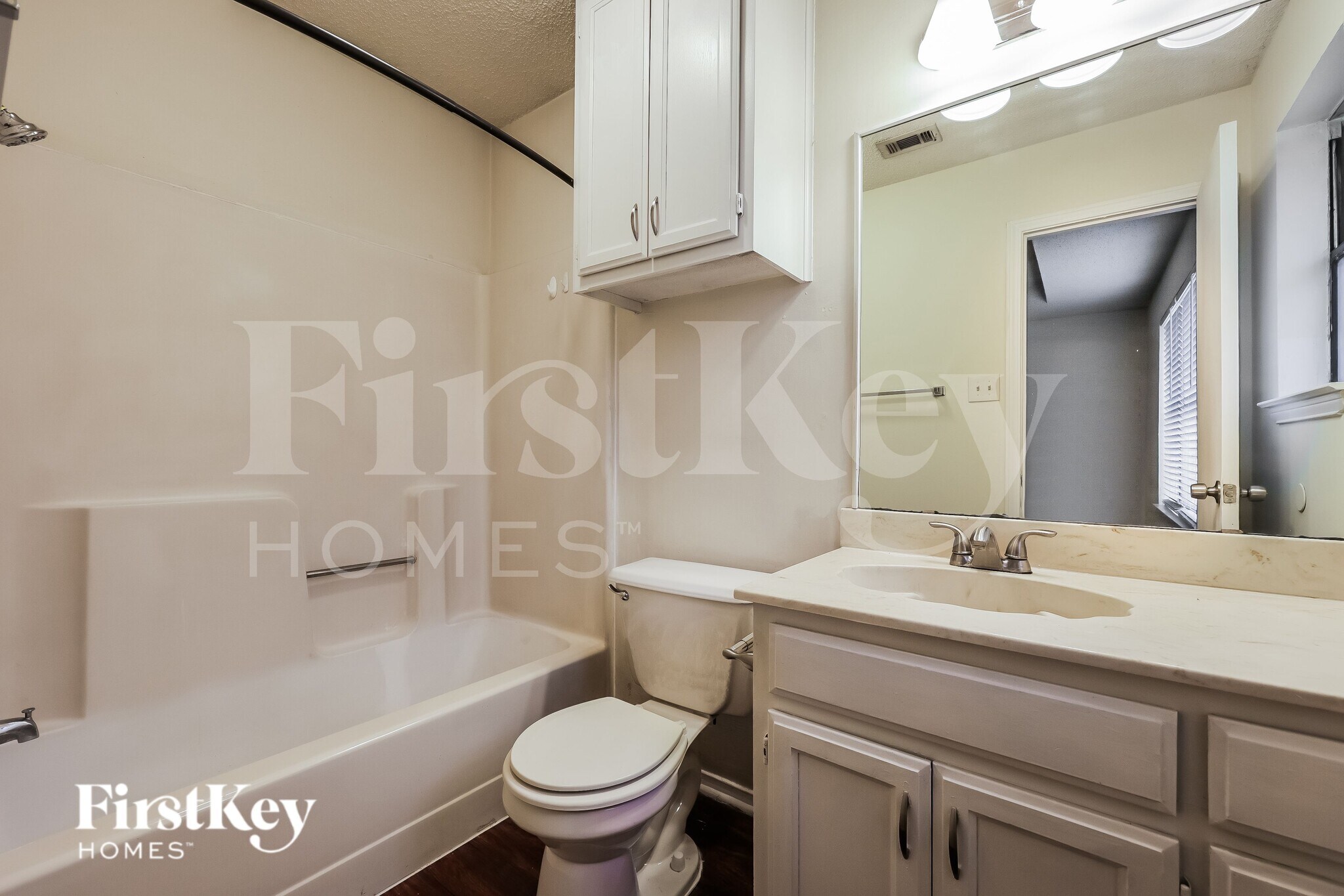 Building Photo - 6525 Constitution Dr