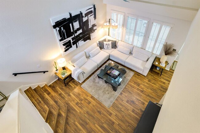 Building Photo - 4501 Whispering Valley Dr