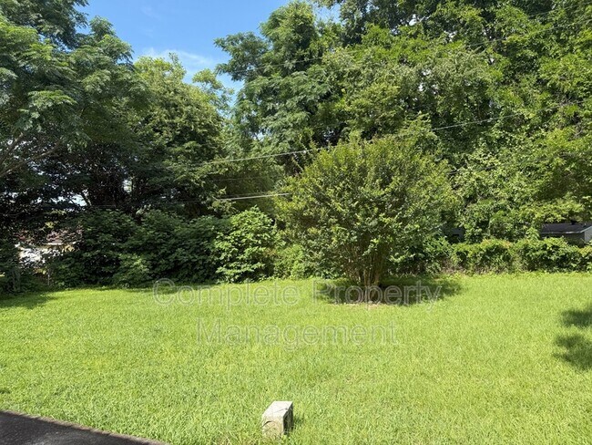 Building Photo - 160 Ohio Cir