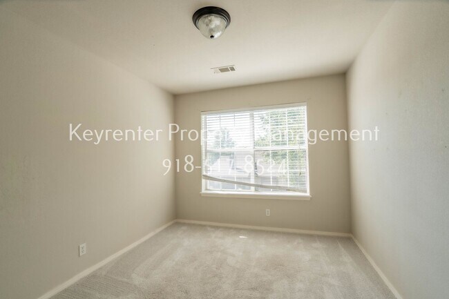 Building Photo - 8514 S 112th E Ave