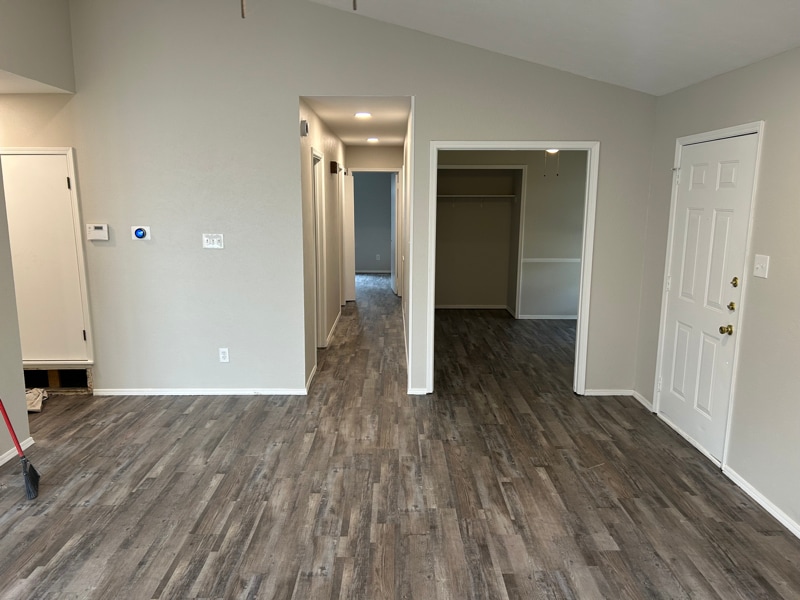 Building Photo - 4312 Avon Ct
