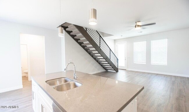 Building Photo - 1850 N 51st St