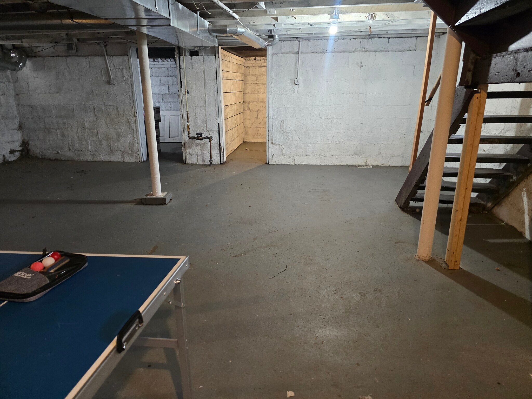 Building Photo - 6501 Deary St