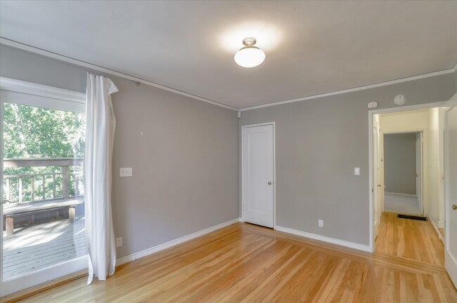 Building Photo - 1766 Woodhaven Way