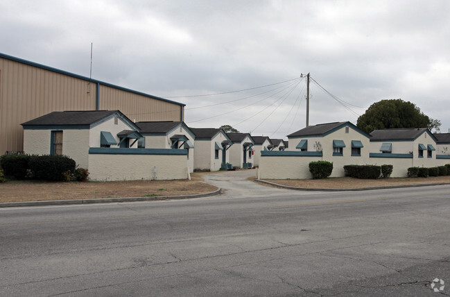 Building Photo - 1287 Yeamans Hall Rd