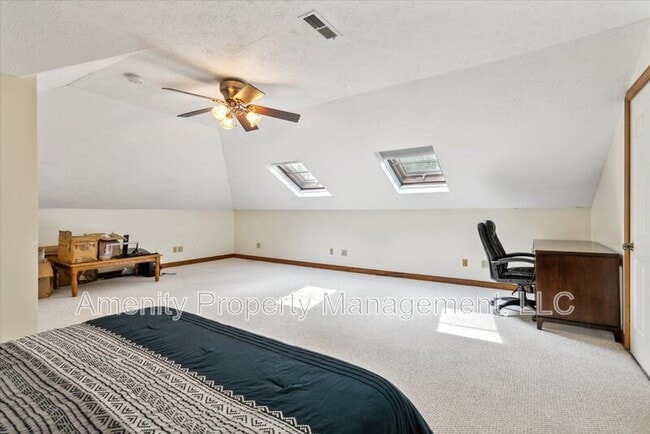 Building Photo - 5974 Ladysmeade Ln