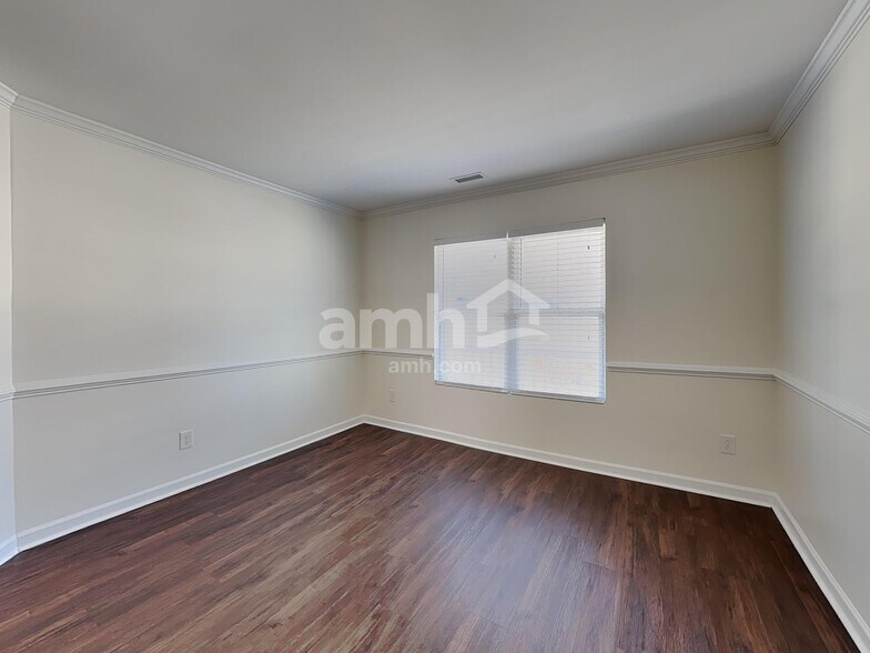 Building Photo - 250 Farrington Dr