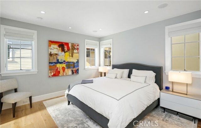 Building Photo - 715 Marigold Ave