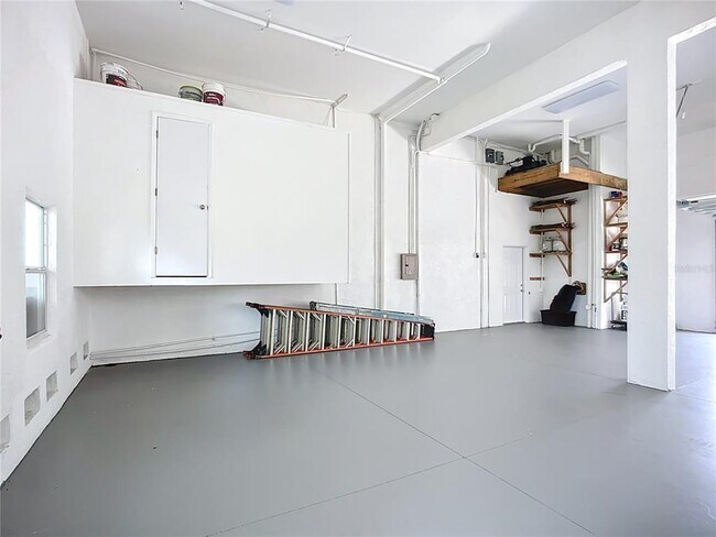 Building Photo - 2424 69th Ave W