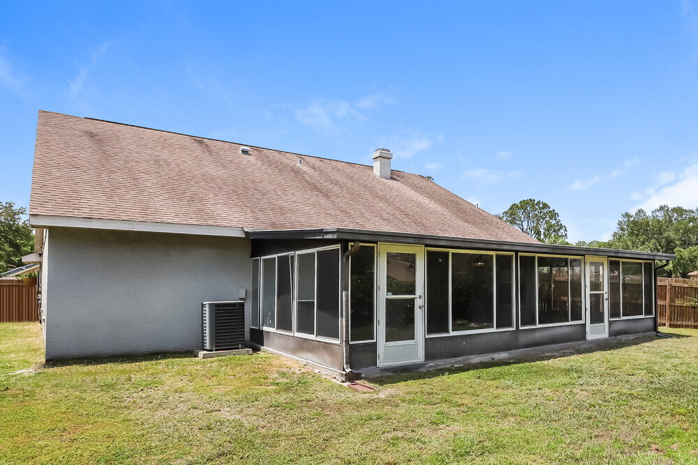 Building Photo - 1611 Bent Pine Way