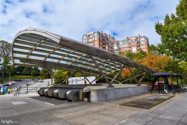 Building Photo - 2725 Connecticut Ave NW