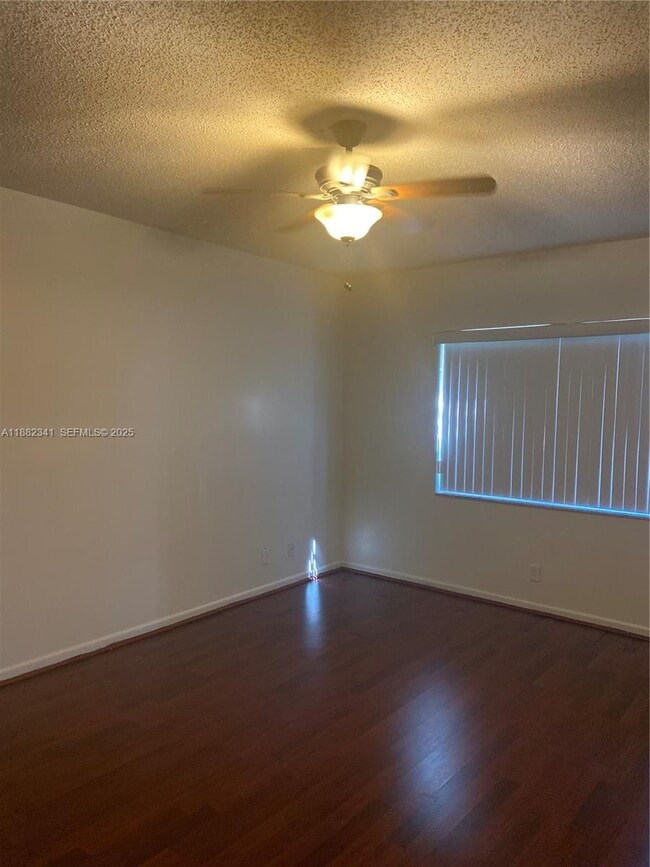 Building Photo - 1301 NE 7th St