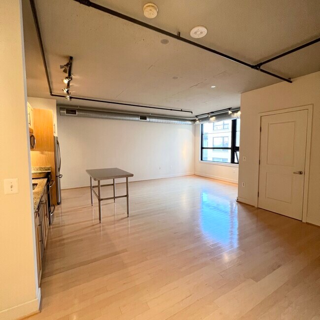 Building Photo - 2125 14th St NW