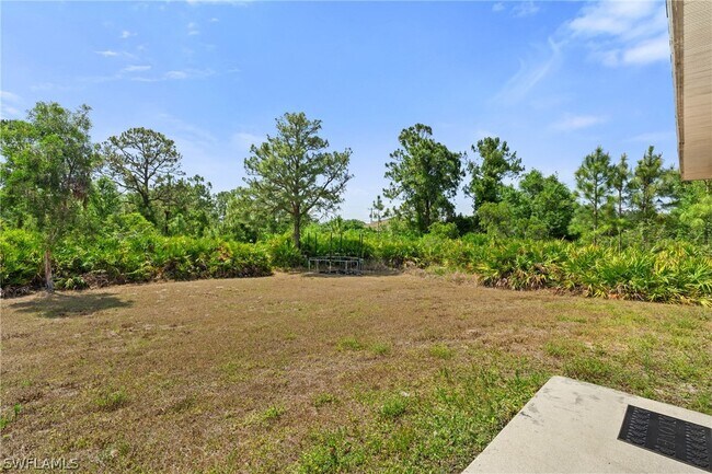 Building Photo - 3701 Hanna Ave N