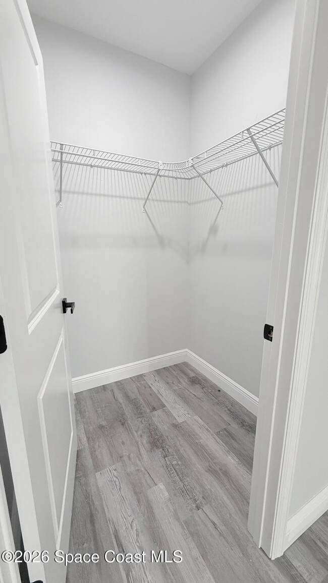 Building Photo - 1581 S Montgomery St