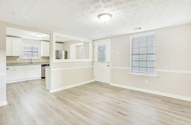 Building Photo - 5576 Pennybrook Ct