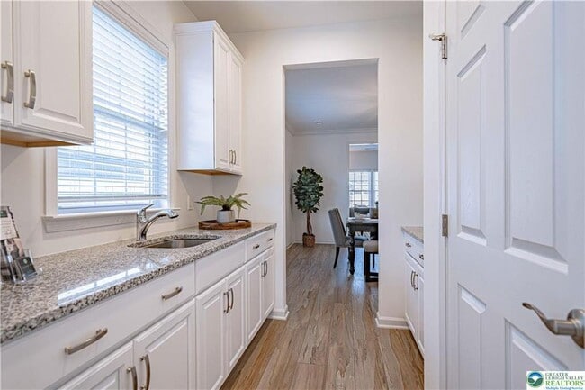 Building Photo - 3855 Victors Way