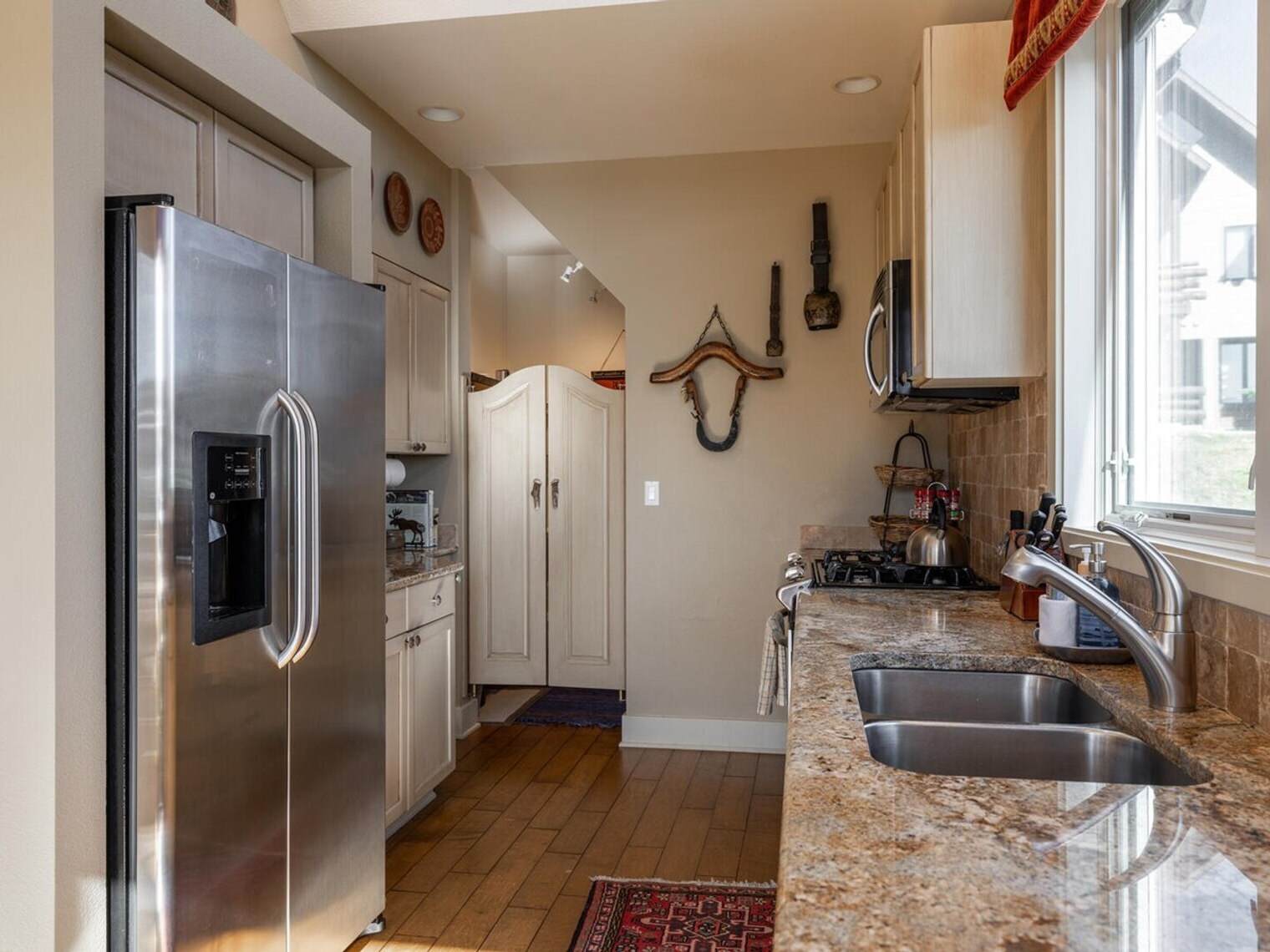 Building Photo - 13 Saddle Ridge Rd