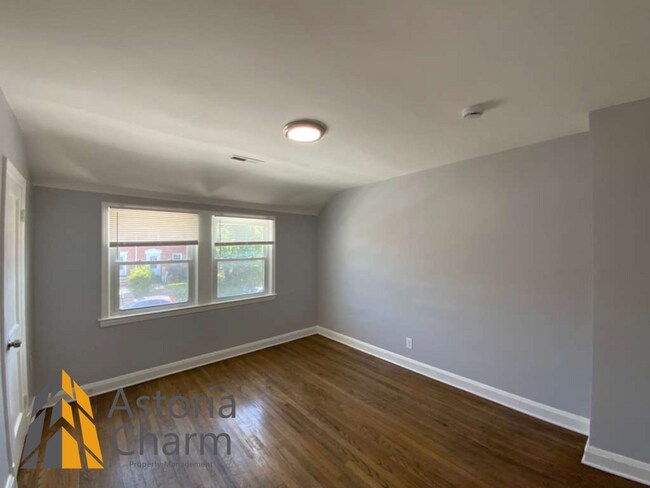 Building Photo - 2 Bedroom Home with Finished Basement Near St. Agnes Hospital