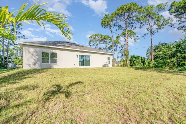 Building Photo - BRAND NEW! 4/2 PALM BAY!
