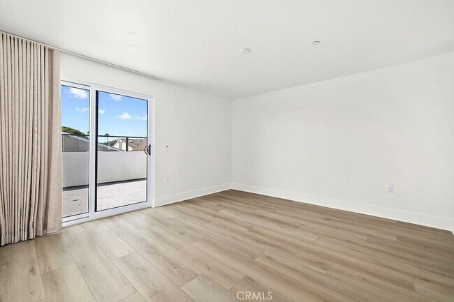 Building Photo - 24722 Del Prado Ave
