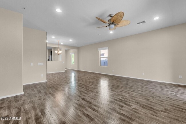 Building Photo - 10807 W El Cortez Pl