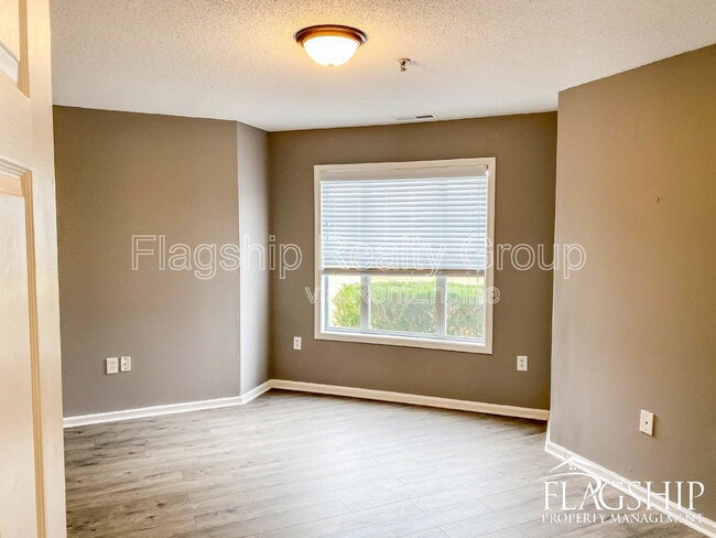 Building Photo - 531-B Spring Forest Rd