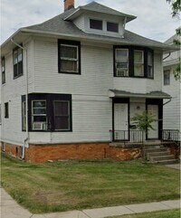 Building Photo - 818 Phillips Ave
