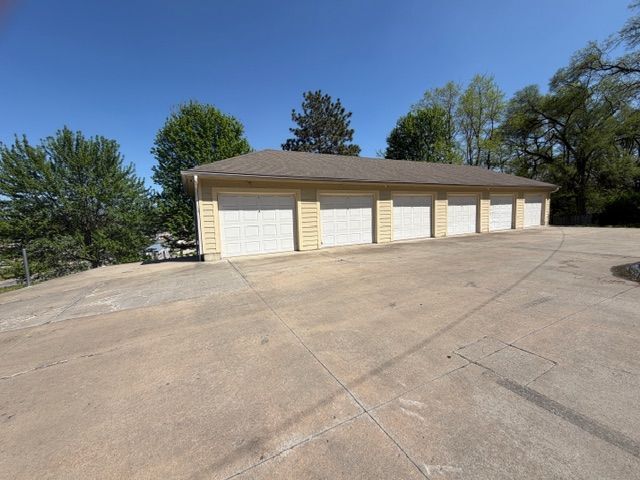 Building Photo - 425 Thornton St