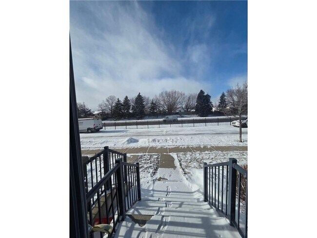 Building Photo - 15842 Frisian Ln