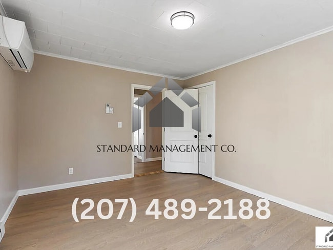 Building Photo - Spacious 4-Bedroom Home with Garage & Modern Heating  for Rent in Waterville