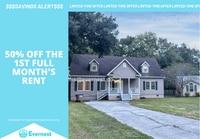 Building Photo - 1805 S Mayflower Dr