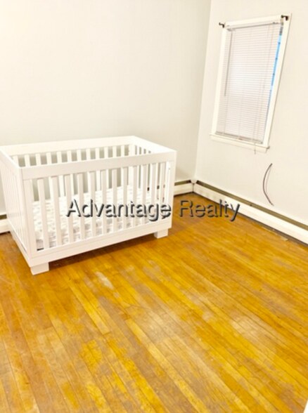 Building Photo - 10 4th Street Pl