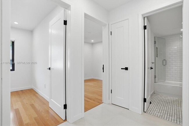 Building Photo - 11959 SW 122nd Ct